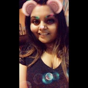 Meet your Posher, Leslie